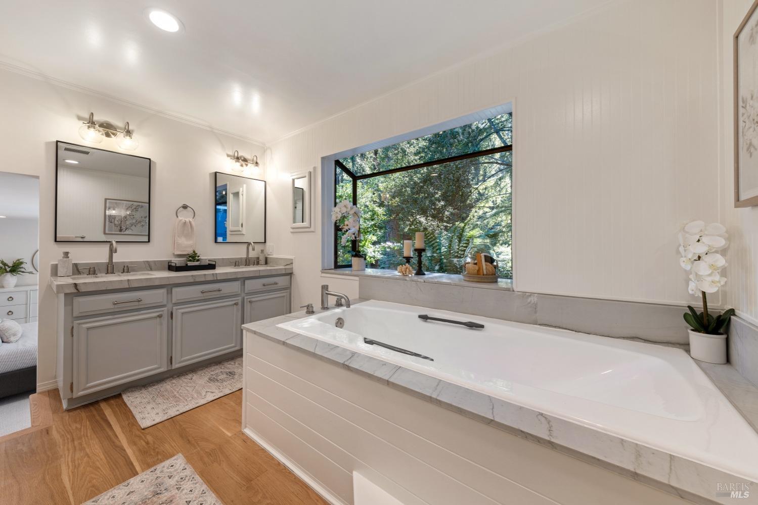 Detail Gallery Image 28 of 38 For 239 W Blithedale Ave, Mill Valley,  CA 94941 - 3 Beds | 2 Baths