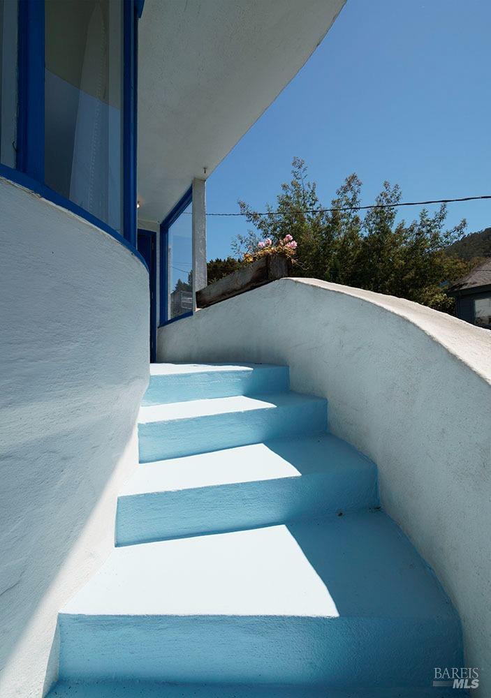 Detail Gallery Image 5 of 35 For 503 Easterby St, Sausalito,  CA 94965 - – Beds | – Baths