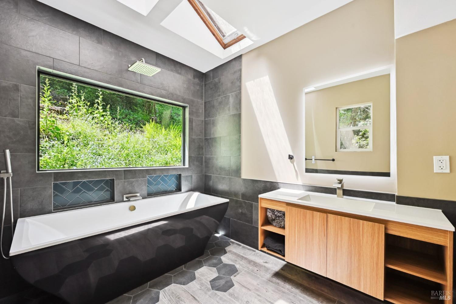 Detail Gallery Image 1 of 51 For 21713 Starrett Hill Dr, Monte Rio,  CA 95462 - 2 Beds | 2 Baths
