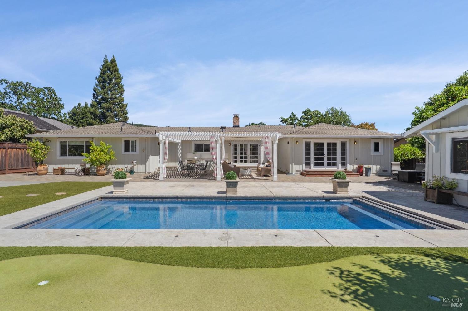 Detail Gallery Image 51 of 61 For 249 Los Palos St, Sonoma,  CA 95476 - 3 Beds | 3 Baths