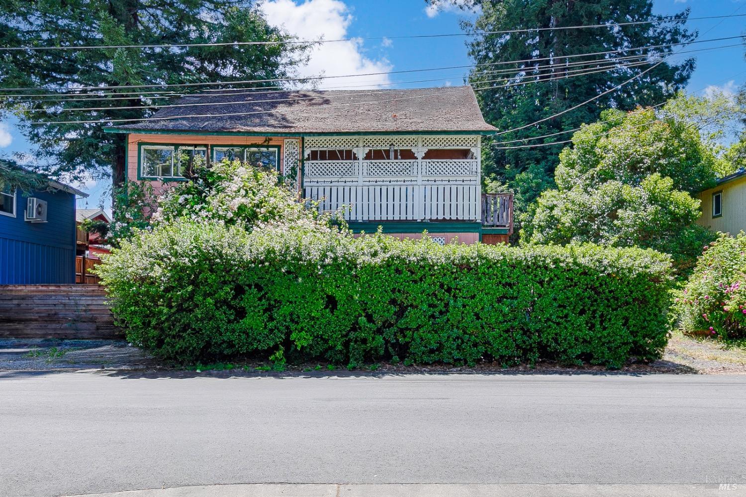 Detail Gallery Image 1 of 25 For 16344 5th St, Guerneville,  CA 95446 - 3 Beds | 1 Baths