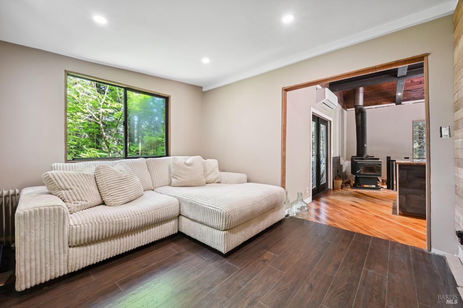 Detail Gallery Image 22 of 51 For 21713 Starrett Hill Dr, Monte Rio,  CA 95462 - 2 Beds | 2 Baths