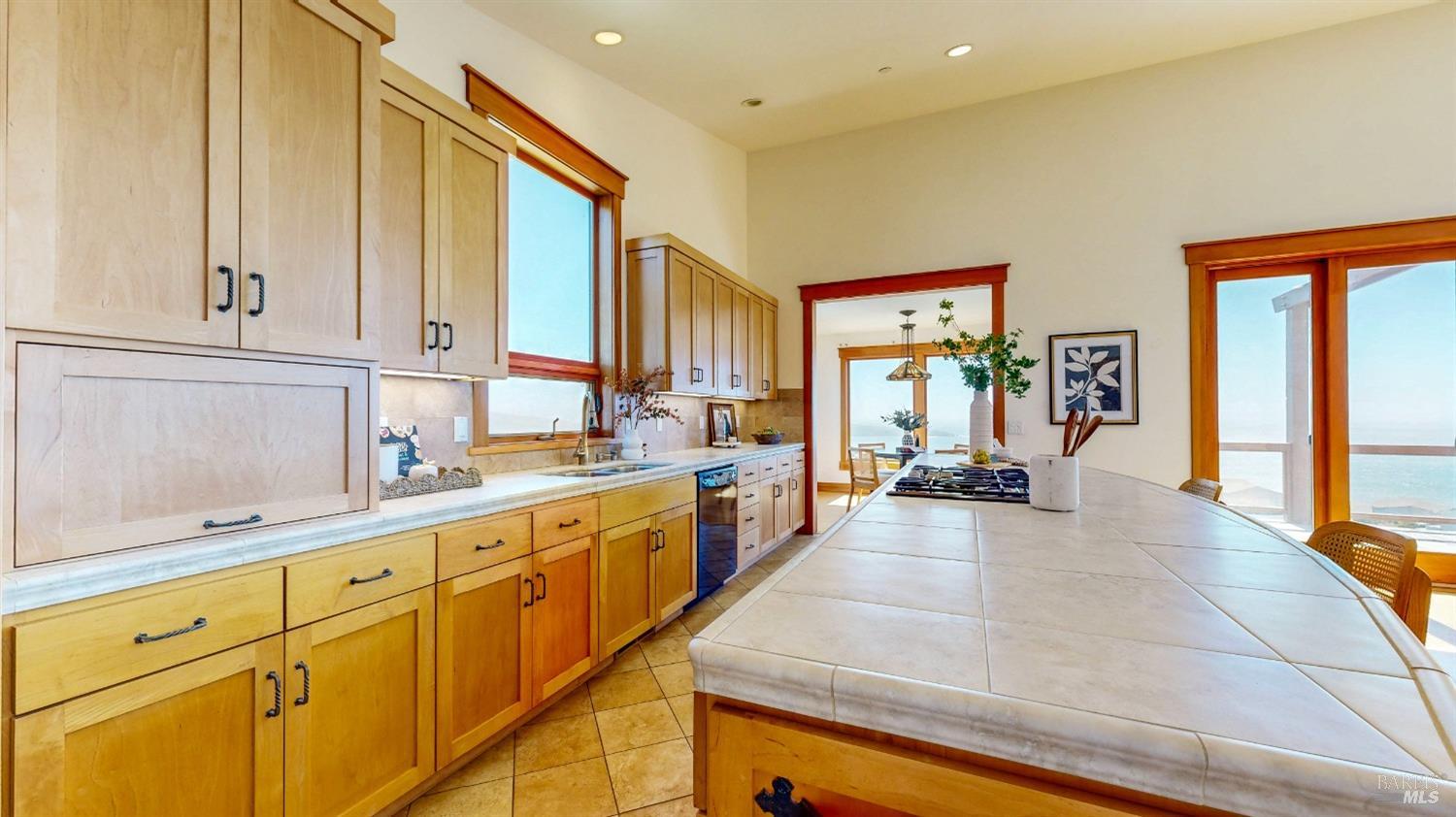 Detail Gallery Image 27 of 90 For 21 Maui Ln, Dillon Beach,  CA 94929 - 4 Beds | 2/1 Baths
