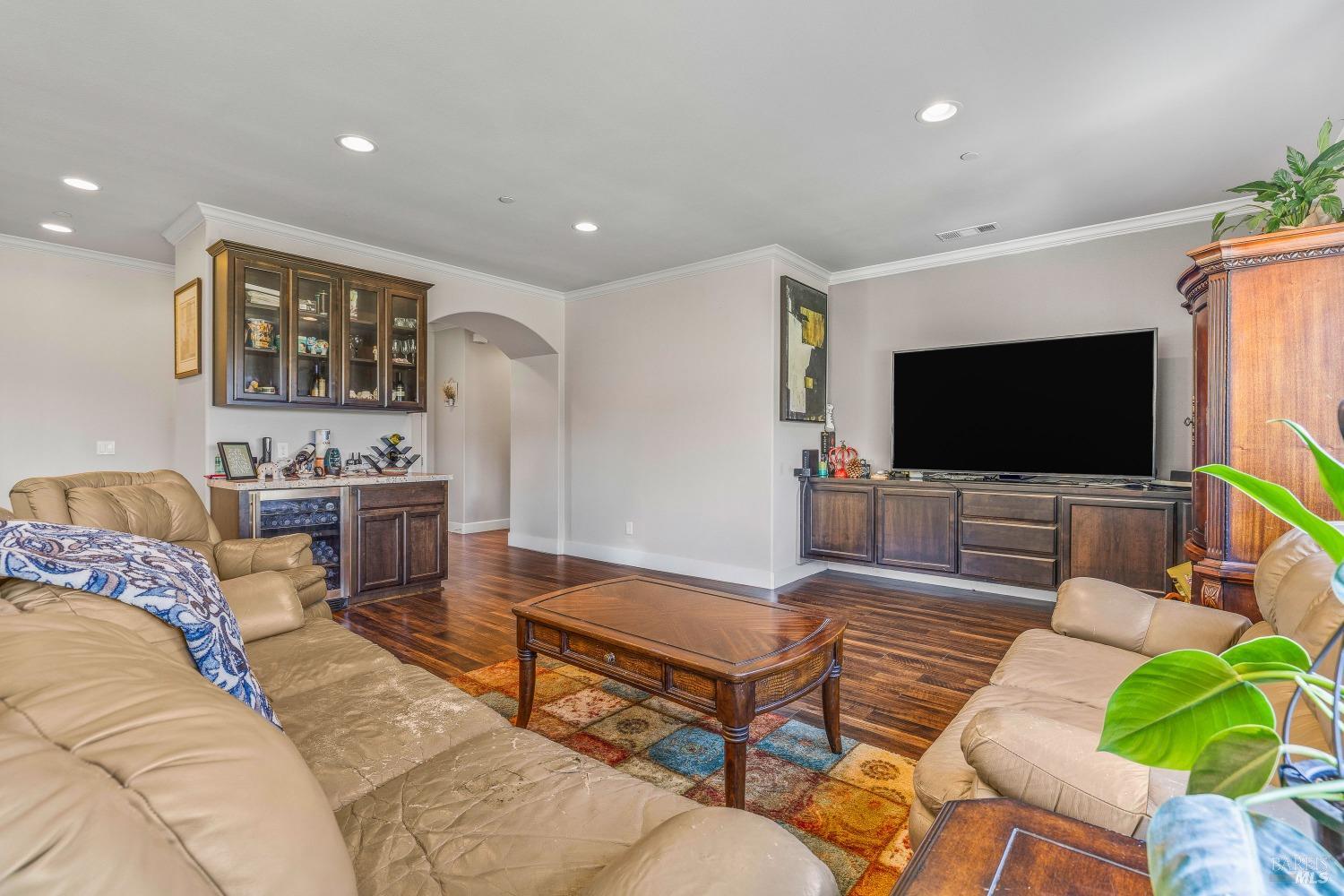 Detail Gallery Image 6 of 26 For 412 Grove St, Willits,  CA 95490 - 4 Beds | 3 Baths