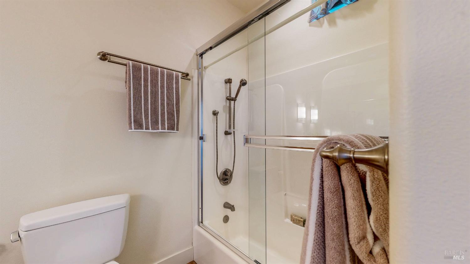 Detail Gallery Image 69 of 90 For 21 Maui Ln, Dillon Beach,  CA 94929 - 4 Beds | 2/1 Baths