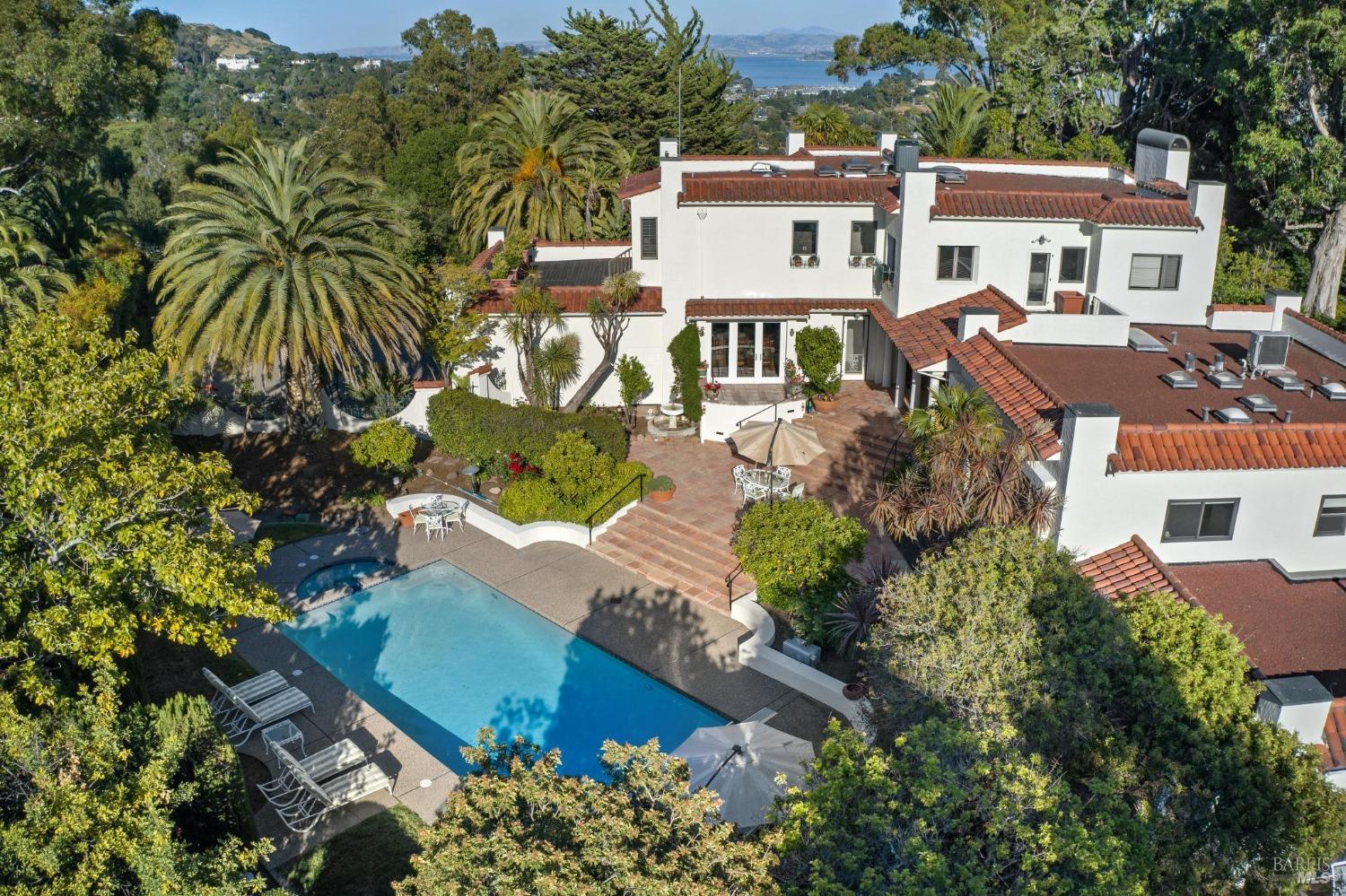 Detail Gallery Image 68 of 71 For 133 Deer Park Ave, San Rafael,  CA 94901 - 6 Beds | 6 Baths