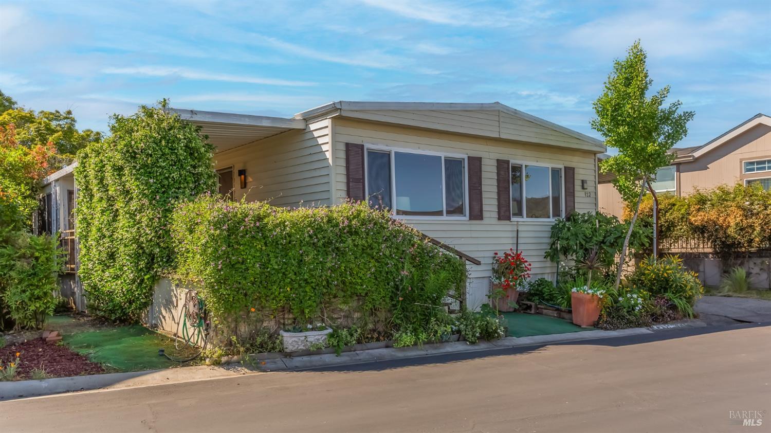 Detail Gallery Image 1 of 29 For 6468 Washington St 122, Yountville,  CA 94599 - 2 Beds | 2 Baths