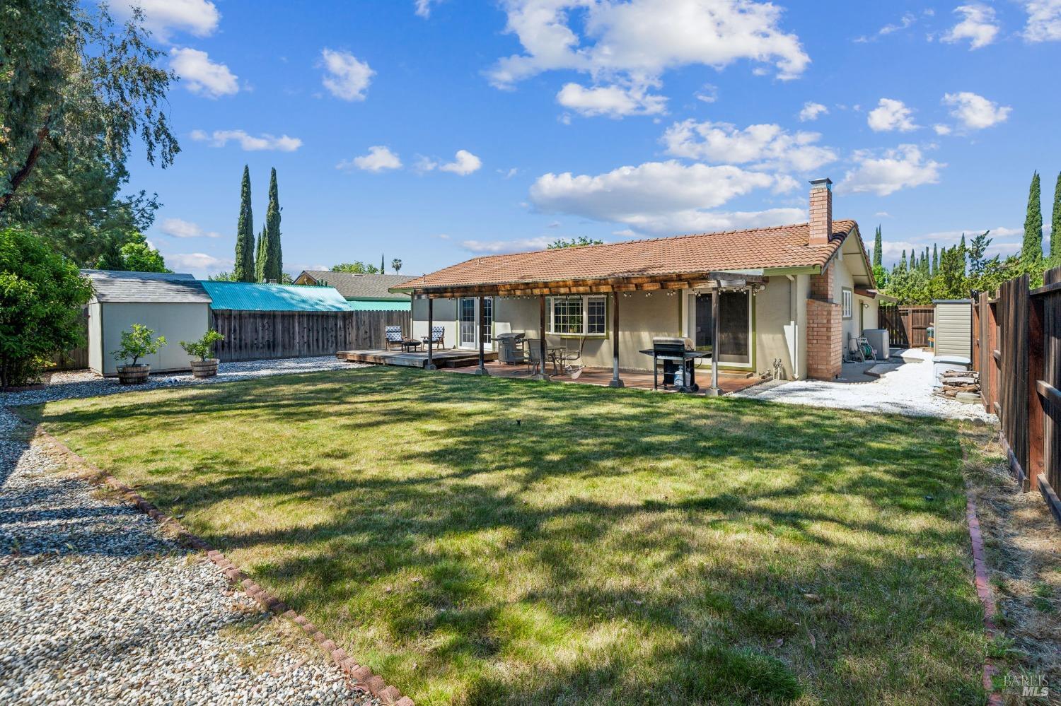 Detail Gallery Image 32 of 34 For 2908 Orchid St, Fairfield,  CA 94533 - 3 Beds | 2 Baths