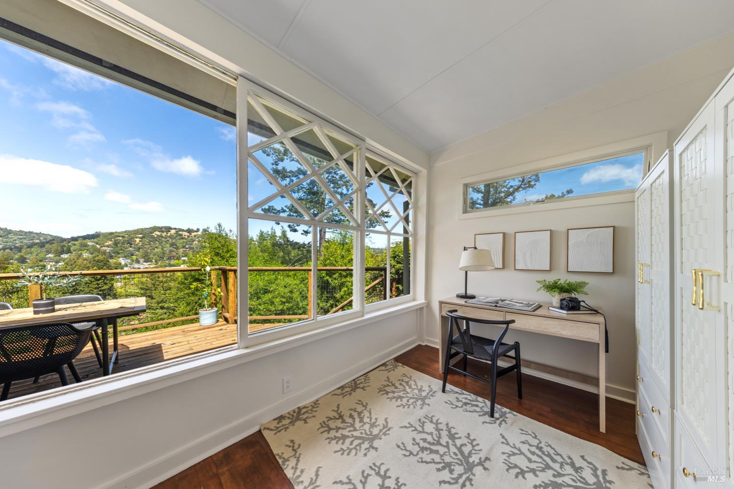 Detail Gallery Image 21 of 30 For 47 Woodside Ln, Mill Valley,  CA 94941 - 2 Beds | 2 Baths
