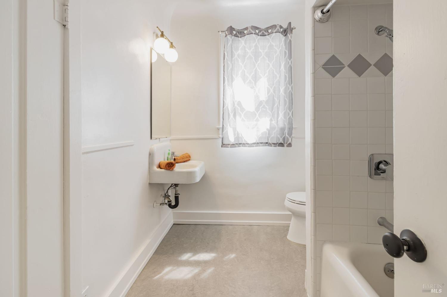 Detail Gallery Image 38 of 74 For 1729 Milvia St, Berkeley,  CA 94709 - – Beds | – Baths