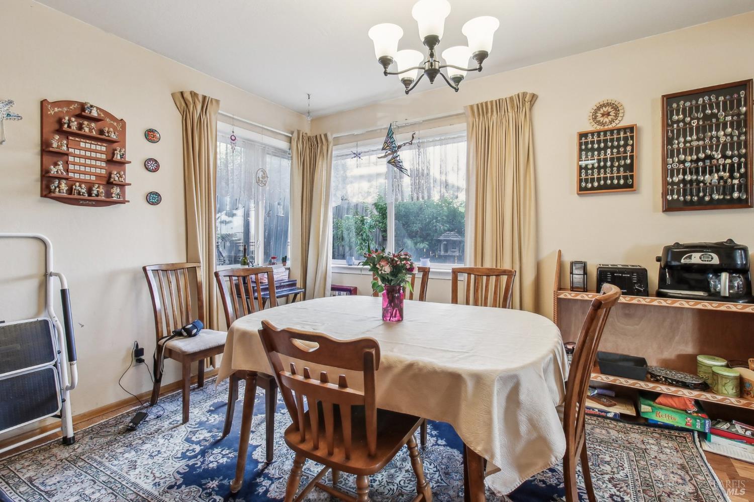 Detail Gallery Image 6 of 20 For 6101 Rosalind Ave, Richmond,  CA 94805 - 5 Beds | 4 Baths