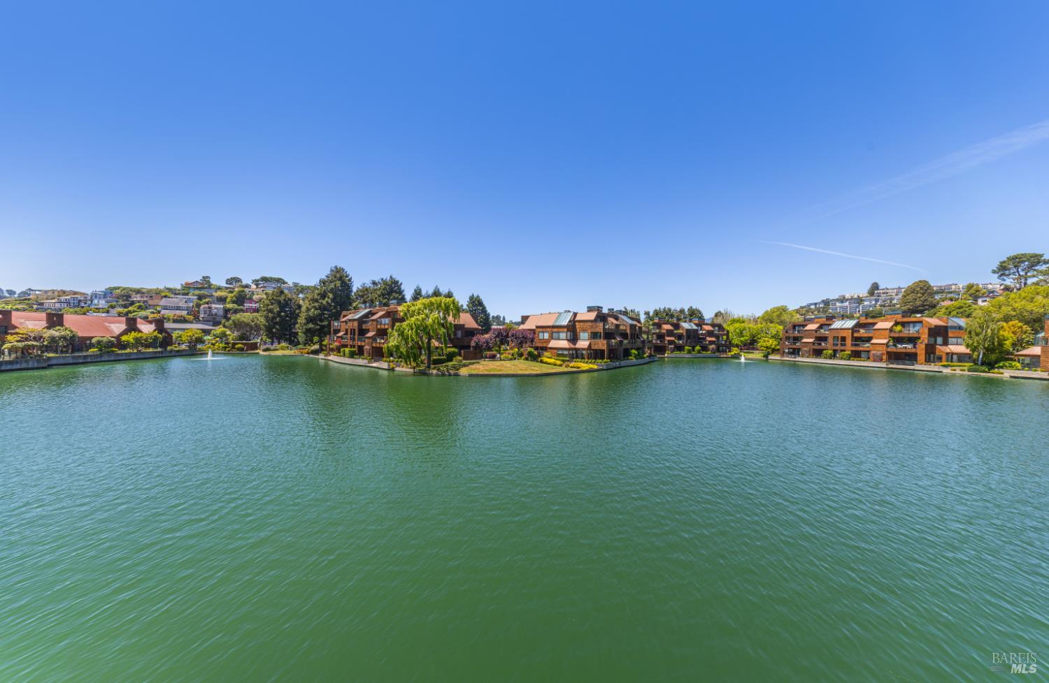 Detail Gallery Image 1 of 36 For 44 Lagoon Vis, Tiburon,  CA 94920 - 2 Beds | 2 Baths