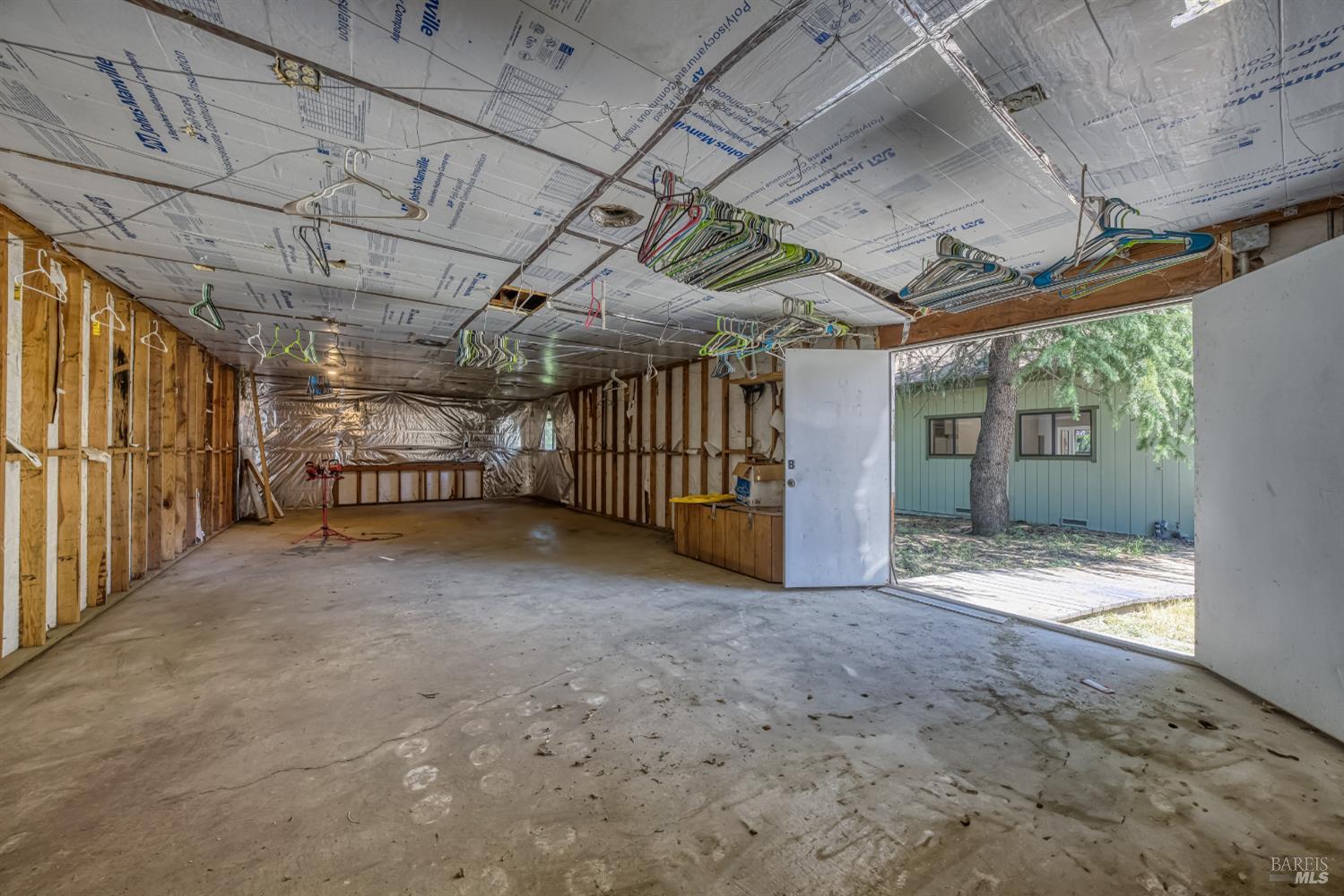 Detail Gallery Image 76 of 94 For 17651 Van Arsdale Rd, Potter Valley,  CA 95469 - 6 Beds | 5 Baths