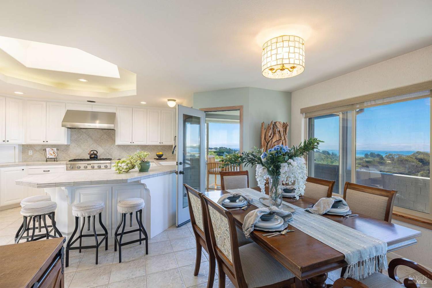 Detail Gallery Image 23 of 61 For 1513 Sea Way, Bodega Bay,  CA 94923 - 3 Beds | 2/1 Baths