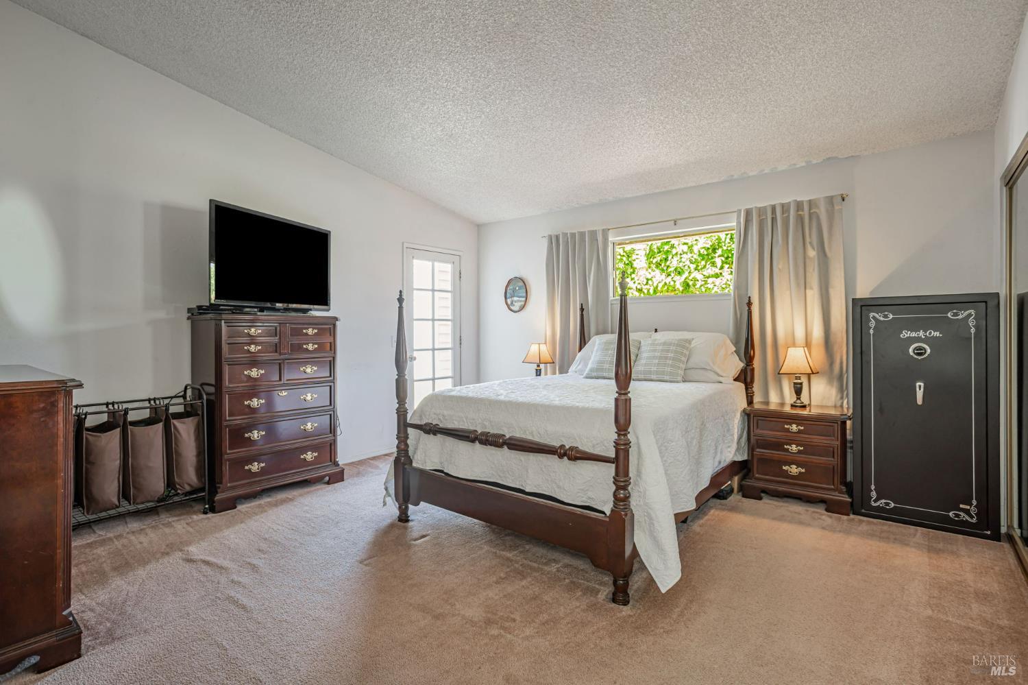 Bishop Drive, Vacaville, California image 26