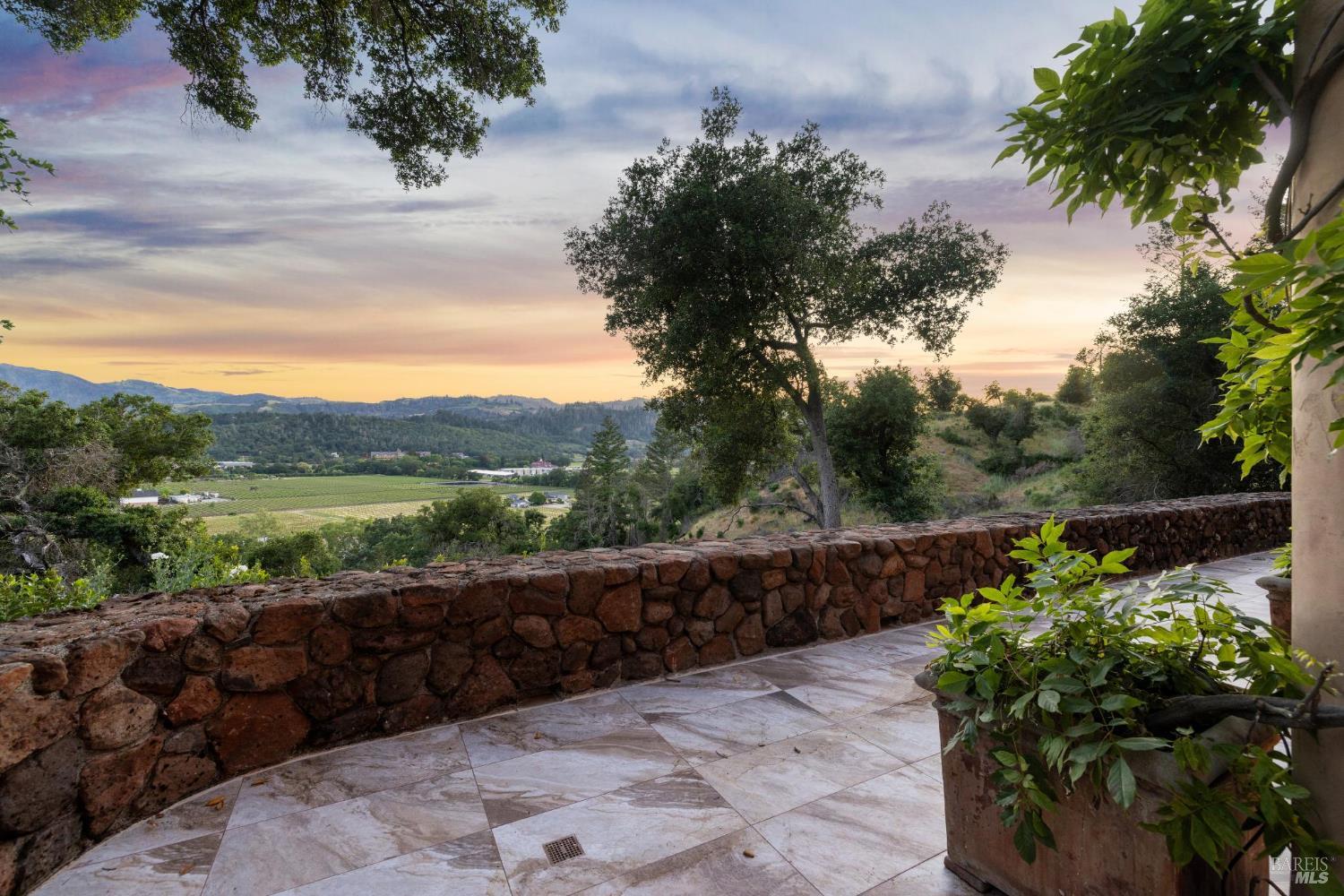 Detail Gallery Image 56 of 83 For 107 Knoll Ct, Saint Helena,  CA 94574 - 4 Beds | 3/1 Baths