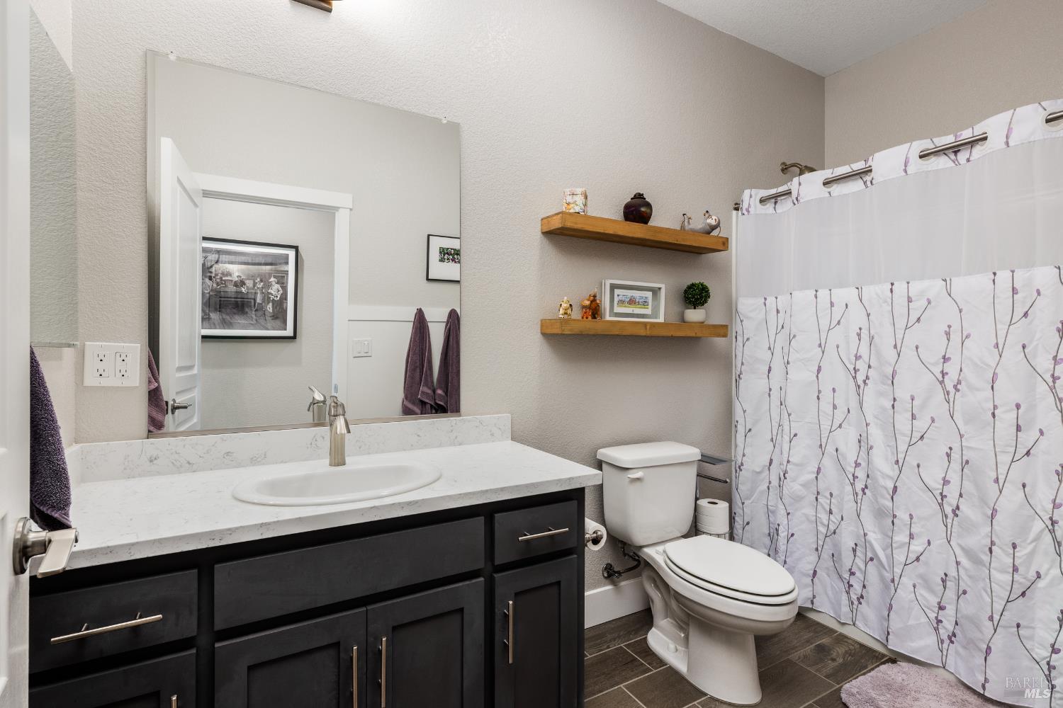 Detail Gallery Image 19 of 32 For 1455 Acorn Way, Windsor,  CA 95492 - 3 Beds | 2 Baths