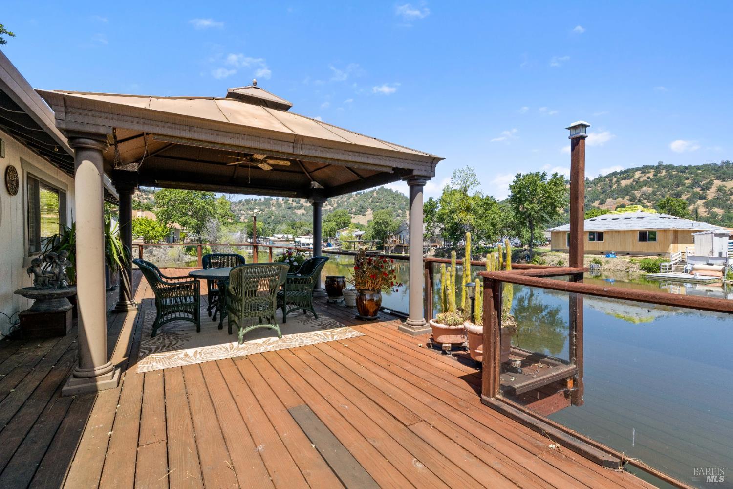 Detail Gallery Image 43 of 59 For 565 Bass Ln, Clearlake Oaks,  CA 95423 - 3 Beds | 2 Baths