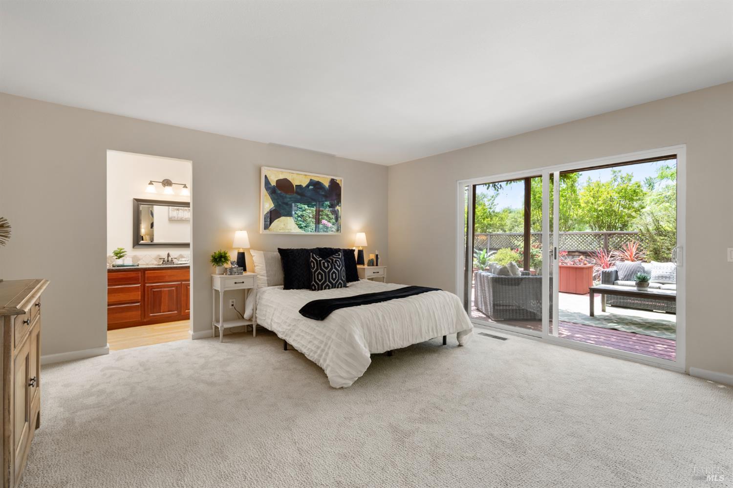Detail Gallery Image 14 of 38 For 20912 via Colombard Unkn, Sonoma,  CA 95476 - 2 Beds | 2 Baths
