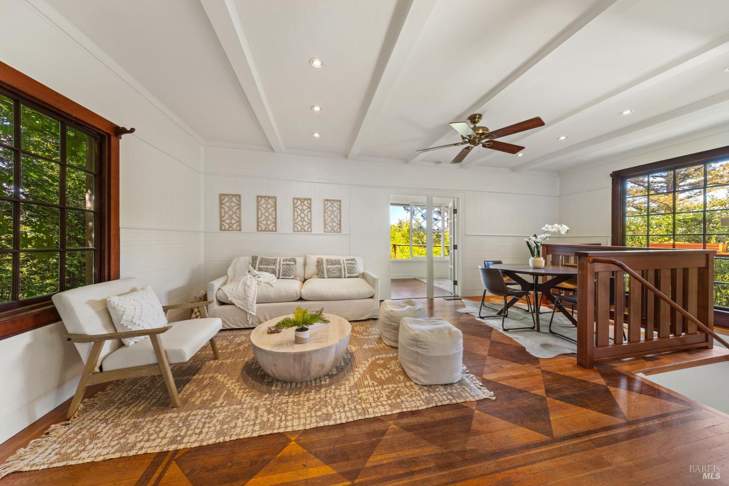 Detail Gallery Image 10 of 30 For 47 Woodside Ln, Mill Valley,  CA 94941 - 2 Beds | 2 Baths