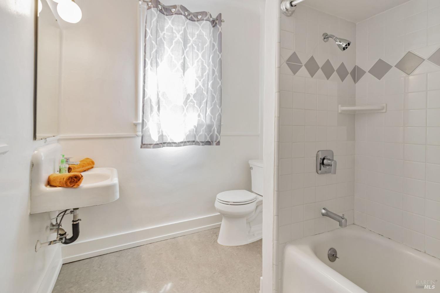 Detail Gallery Image 39 of 74 For 1729 Milvia St, Berkeley,  CA 94709 - – Beds | – Baths