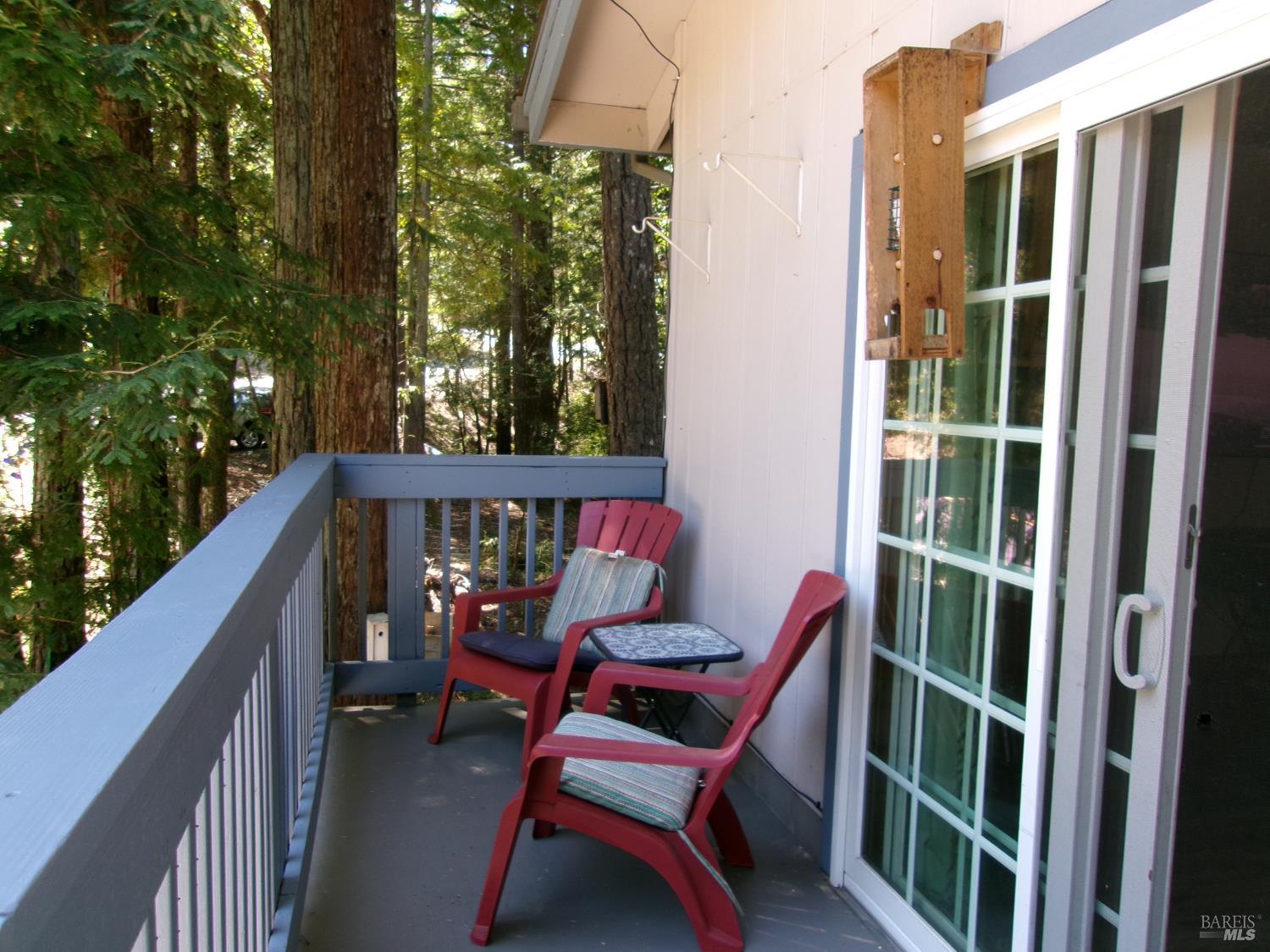 Detail Gallery Image 8 of 12 For 24580 Lilac Rd, Willits,  CA 95490 - 4 Beds | 2 Baths