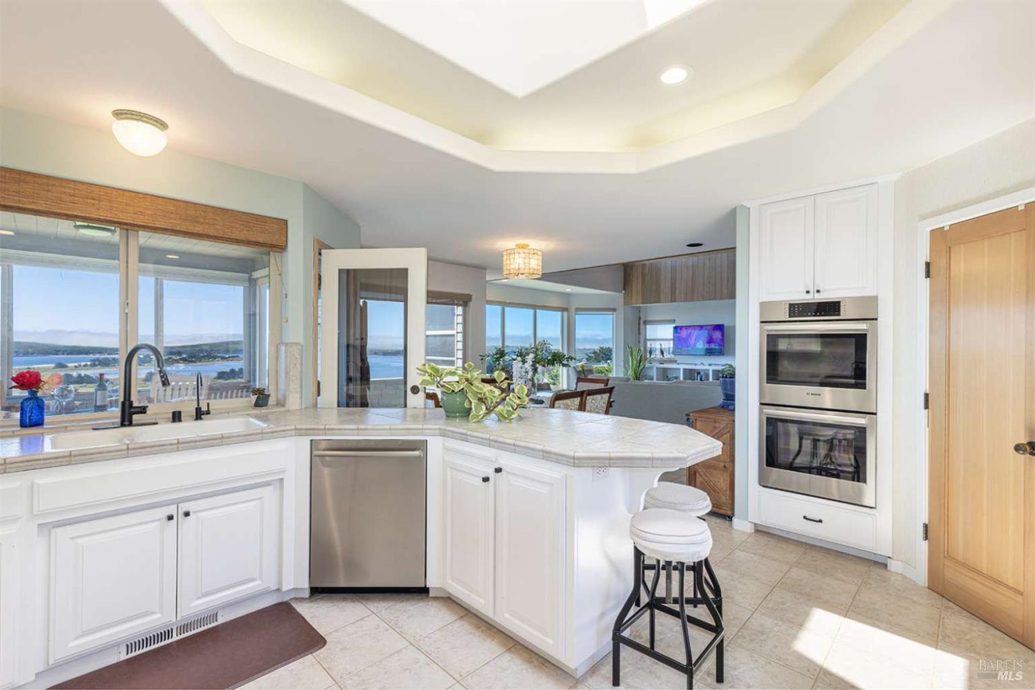Detail Gallery Image 26 of 61 For 1513 Sea Way, Bodega Bay,  CA 94923 - 3 Beds | 2/1 Baths