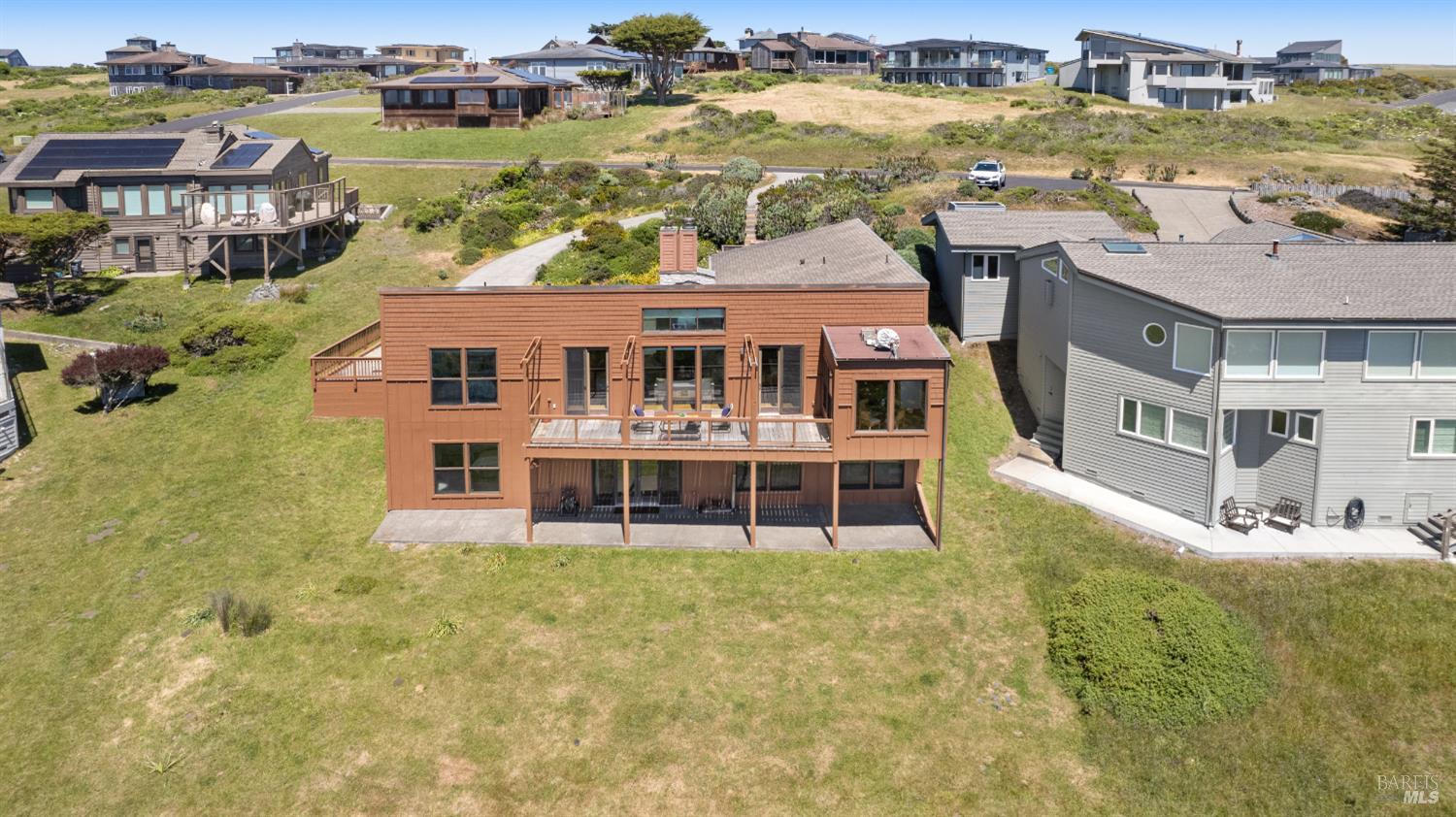 Detail Gallery Image 3 of 90 For 21 Maui Ln, Dillon Beach,  CA 94929 - 4 Beds | 2/1 Baths