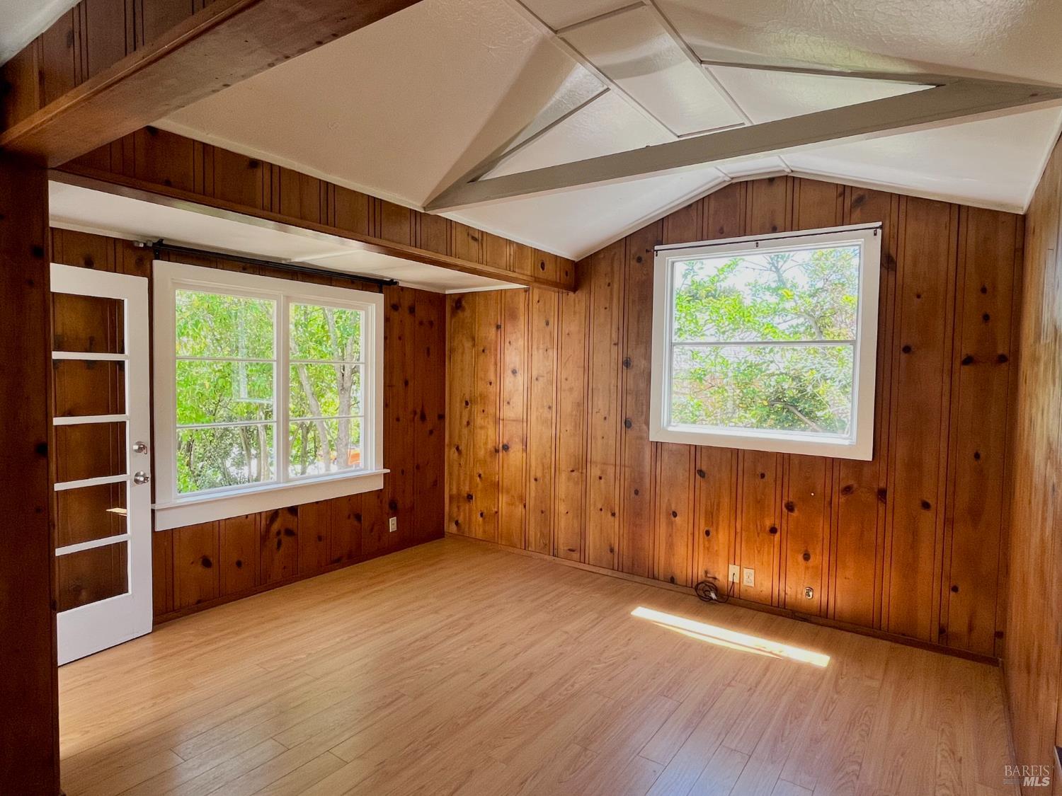 Detail Gallery Image 4 of 19 For 14 Belle Ave a,  San Rafael,  CA 94901 - 0 Beds | 1 Baths