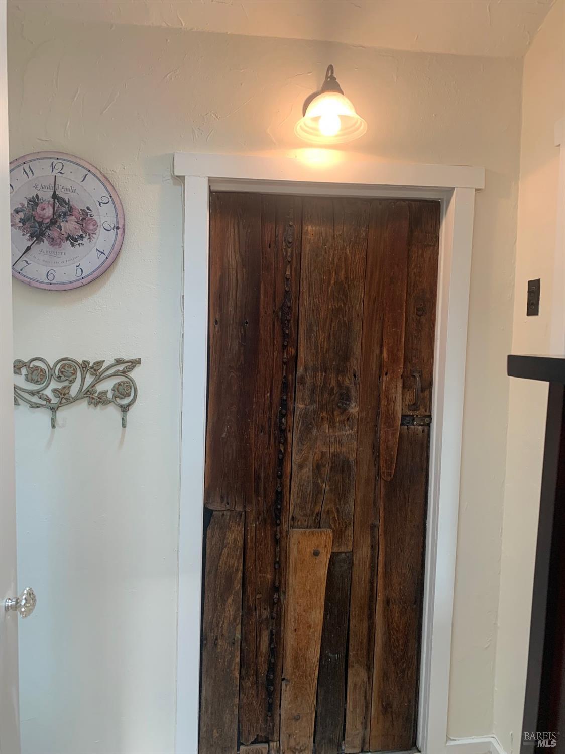 Detail Gallery Image 11 of 13 For 836 W J St, Benicia,  CA 94510 - 1 Beds | 1 Baths
