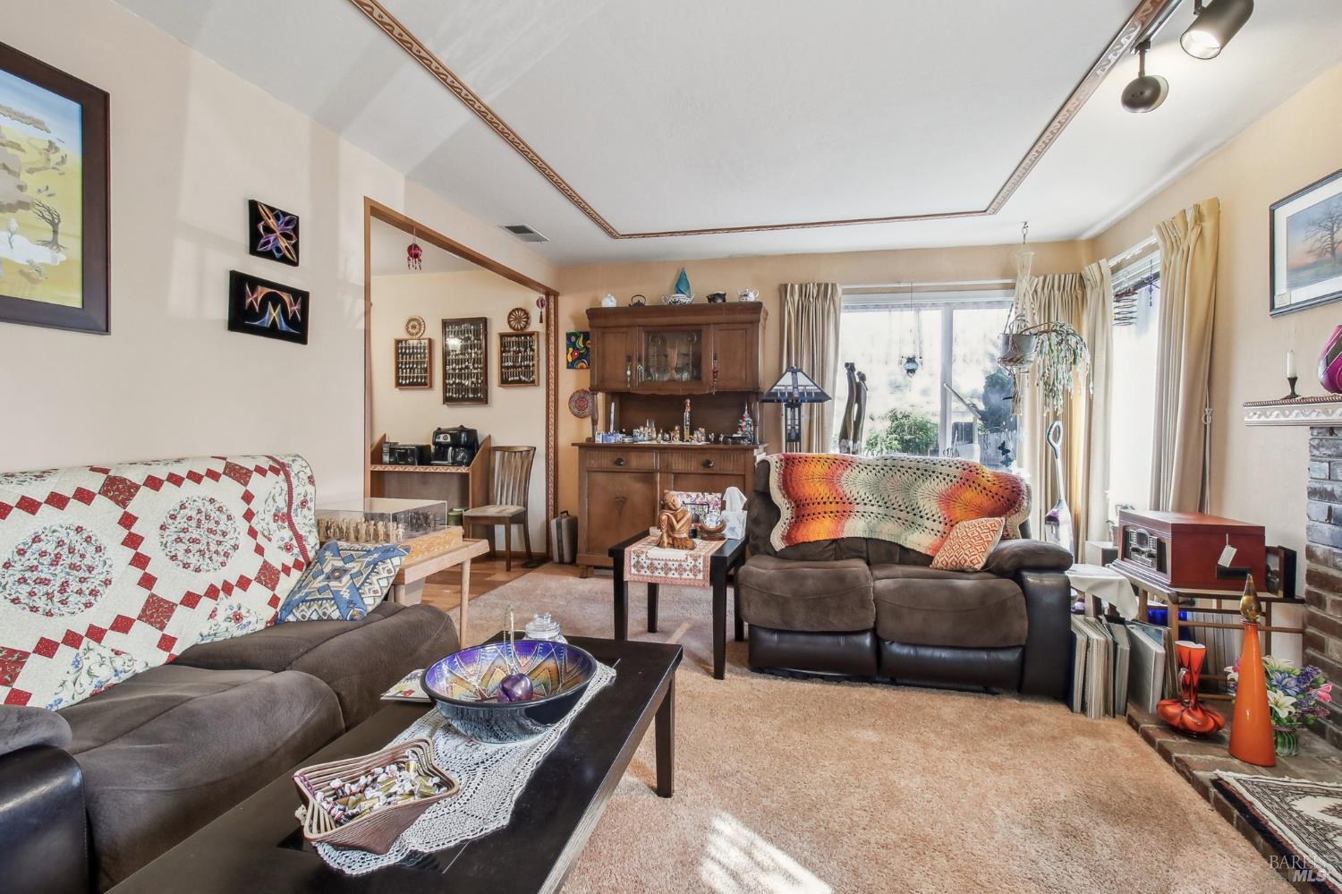 Detail Gallery Image 2 of 20 For 6101 Rosalind Ave, Richmond,  CA 94805 - 5 Beds | 4 Baths