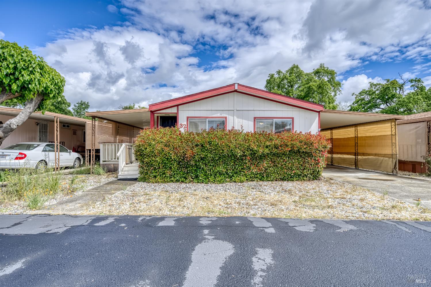 Detail Gallery Image 10 of 38 For 5330 Lakeshore Blvd 32, Lakeport,  CA 95453 - 2 Beds | 1/1 Baths