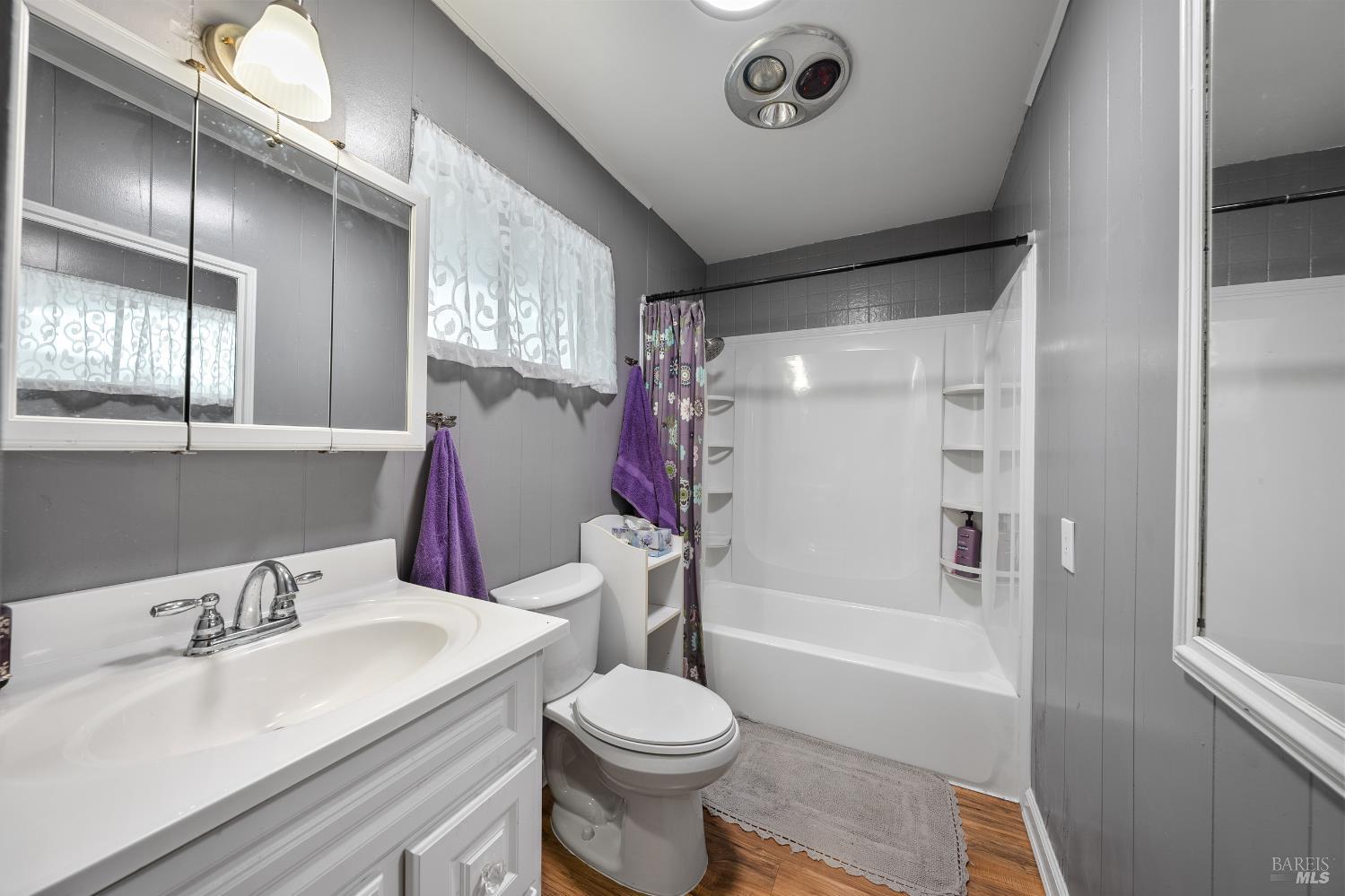 Detail Gallery Image 8 of 36 For 3595 Vista St, Clearlake,  CA 95422 - 3 Beds | 1 Baths