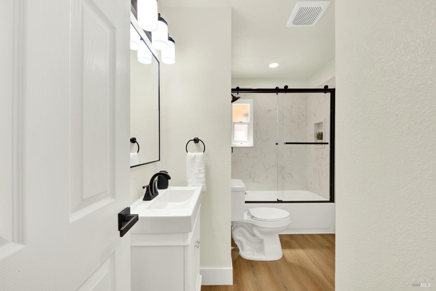 Detail Gallery Image 32 of 63 For 191 Juniper St, Vacaville,  CA 95688 - 3 Beds | 2 Baths