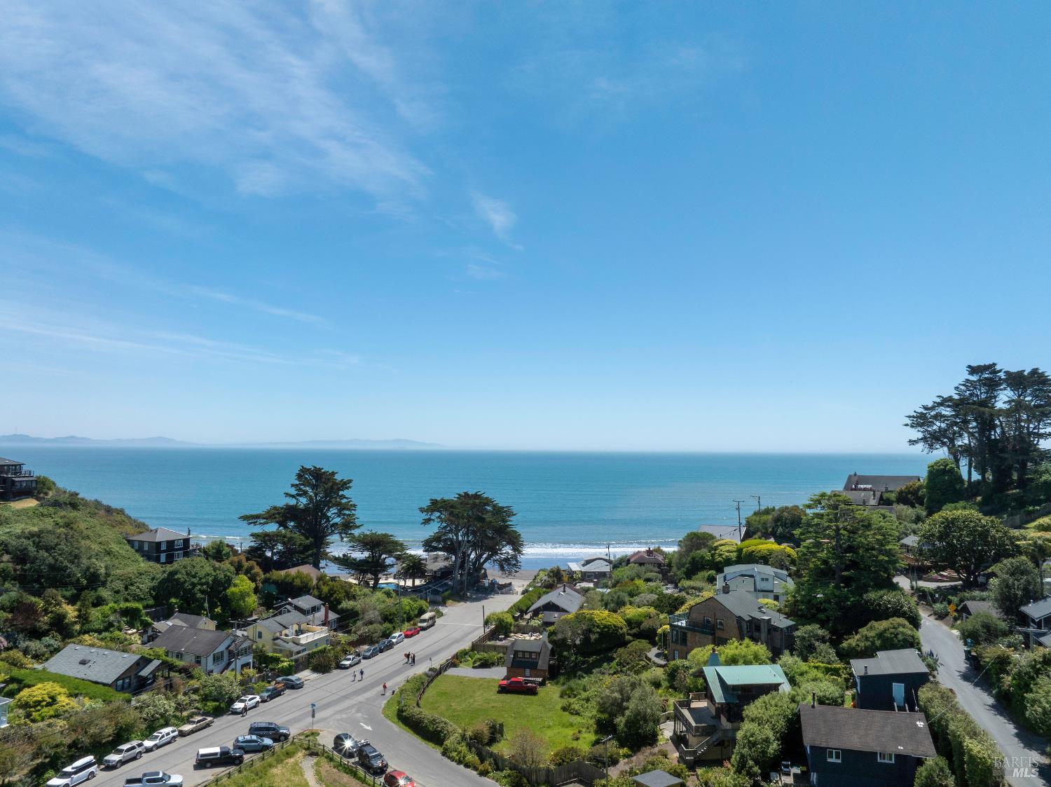 Detail Gallery Image 39 of 51 For 10 Park Ave, Bolinas,  CA 94924 - 2 Beds | 1/1 Baths