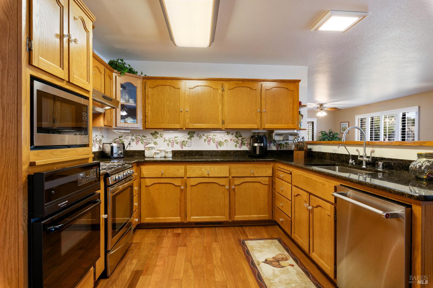 Detail Gallery Image 24 of 59 For 565 Bass Ln, Clearlake Oaks,  CA 95423 - 3 Beds | 2 Baths