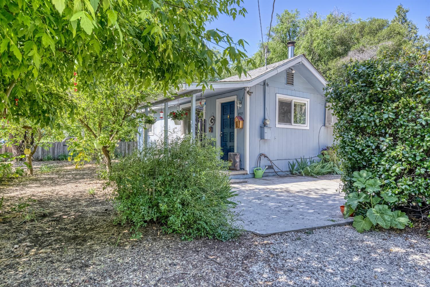 Detail Gallery Image 2 of 36 For 3595 Vista St, Clearlake,  CA 95422 - 3 Beds | 1 Baths