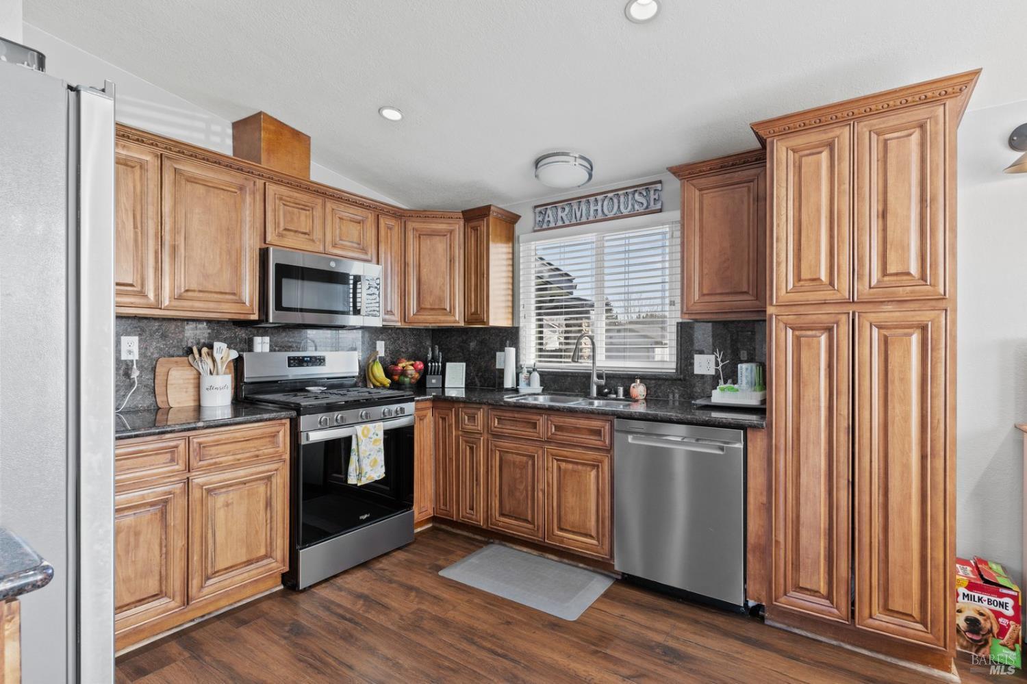 Detail Gallery Image 24 of 52 For 491 Aberdeen Way, Vacaville,  CA 95687 - 3 Beds | 2 Baths