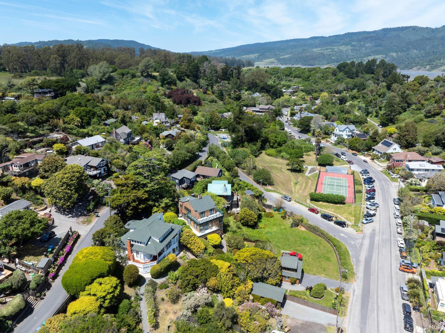 Detail Gallery Image 38 of 51 For 10 Park Ave, Bolinas,  CA 94924 - 2 Beds | 1/1 Baths