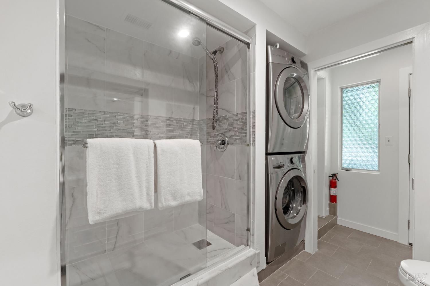 Detail Gallery Image 40 of 66 For 60 Piper Ln, Fairfax,  CA 94930 - 3 Beds | 2 Baths