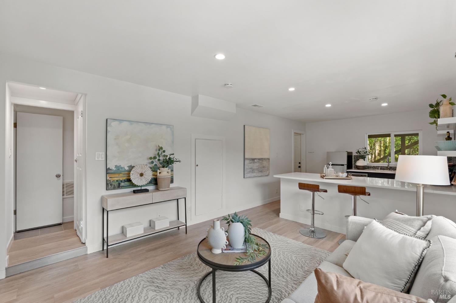 Detail Gallery Image 34 of 66 For 60 Piper Ln, Fairfax,  CA 94930 - 3 Beds | 2 Baths