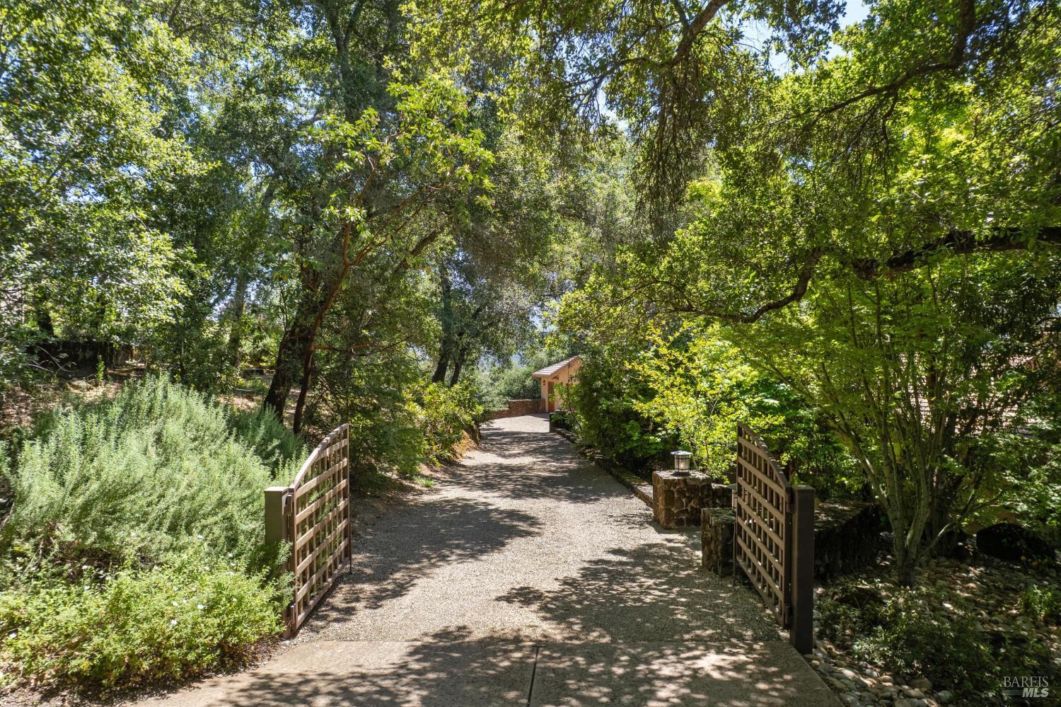 Detail Gallery Image 80 of 83 For 107 Knoll Ct, Saint Helena,  CA 94574 - 4 Beds | 3/1 Baths