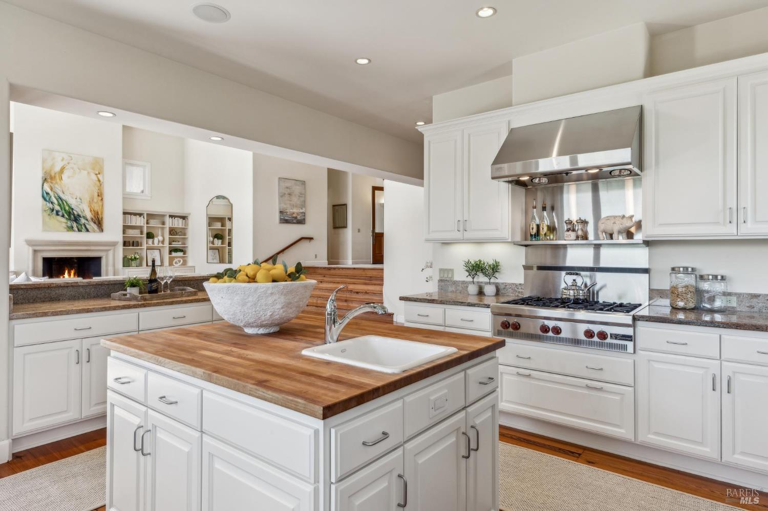 Detail Gallery Image 25 of 83 For 107 Knoll Ct, Saint Helena,  CA 94574 - 4 Beds | 3/1 Baths