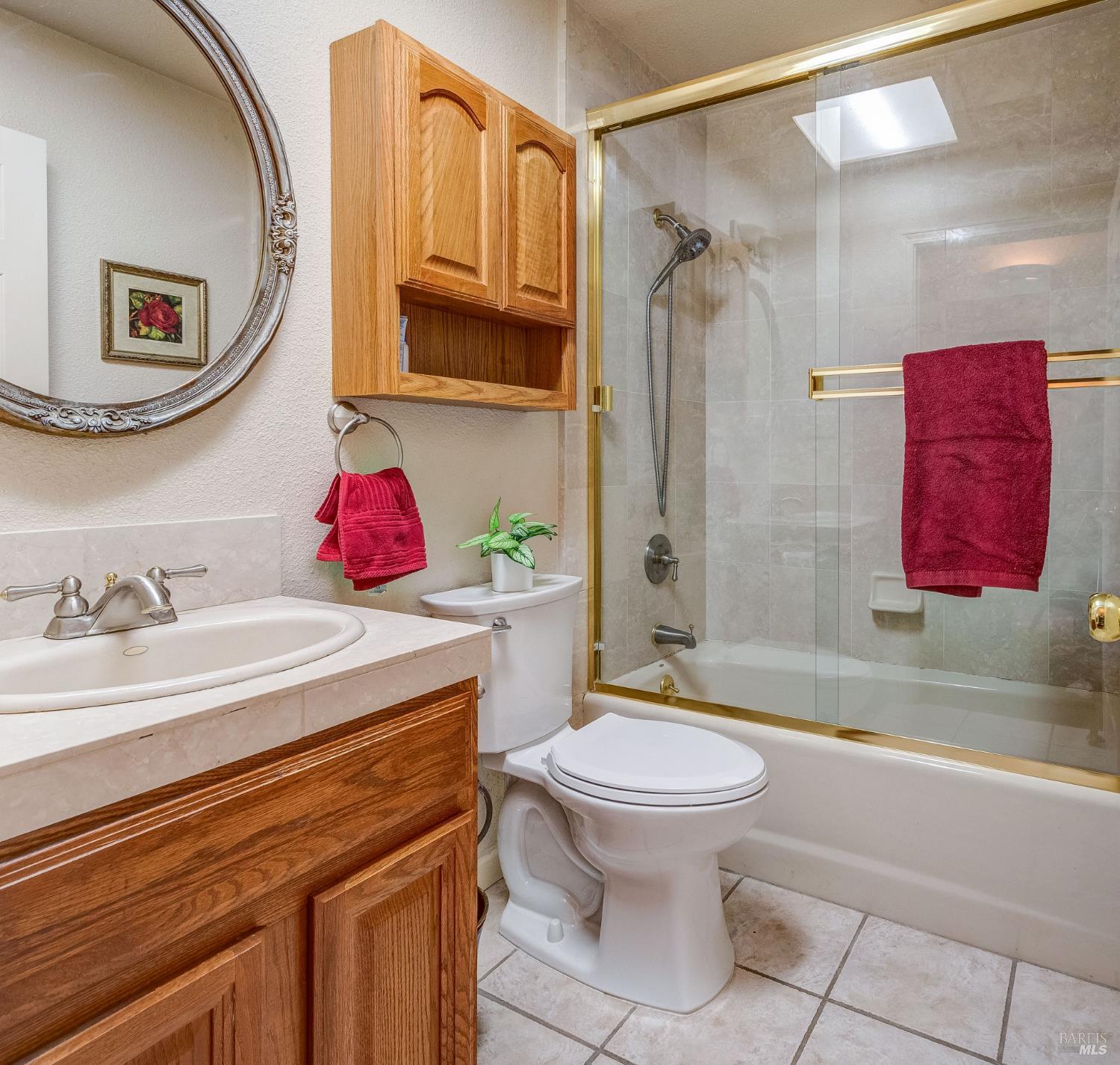 Detail Gallery Image 13 of 31 For 32 Romine Way, Vallejo,  CA 94591 - 5 Beds | 3 Baths