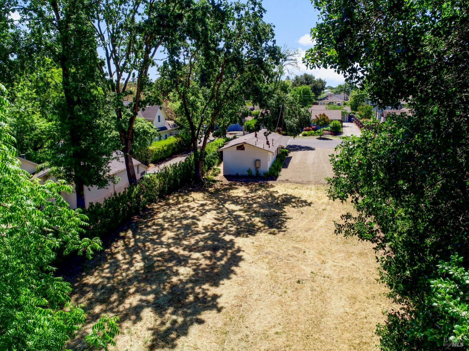Detail Gallery Image 9 of 37 For 2180 Monroe St, Yountville,  CA 94599 - – Beds | – Baths