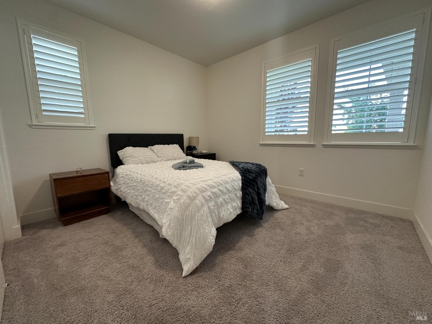 Detail Gallery Image 14 of 29 For 2478 Elan Dr, Fairfield,  CA 94533 - 5 Beds | 3 Baths