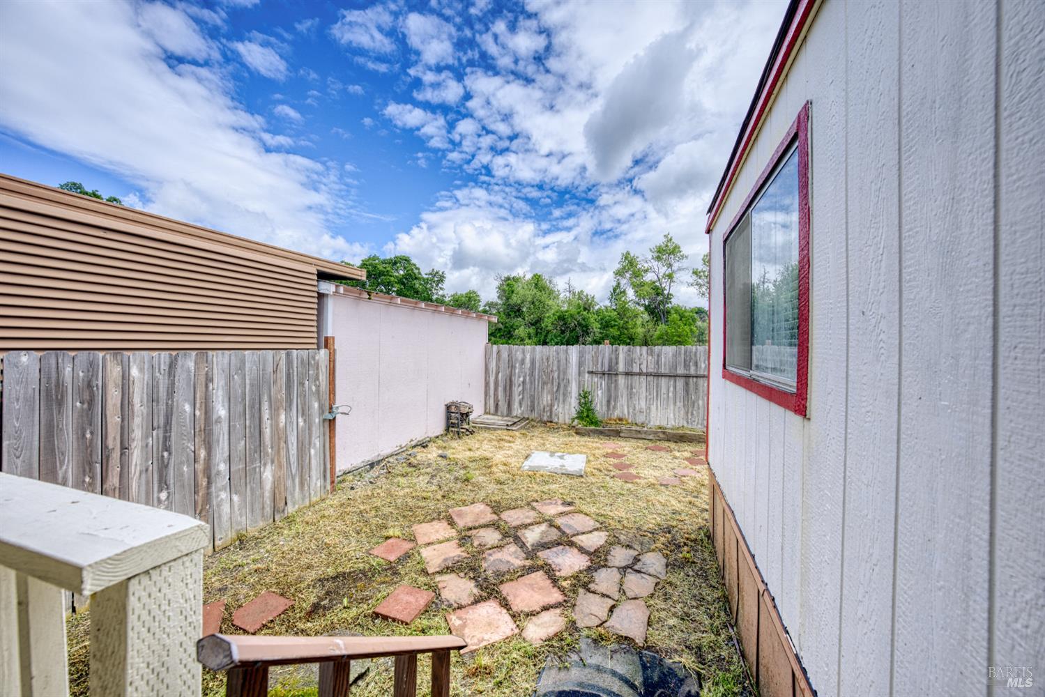 Detail Gallery Image 27 of 38 For 5330 Lakeshore Blvd 32, Lakeport,  CA 95453 - 2 Beds | 1/1 Baths