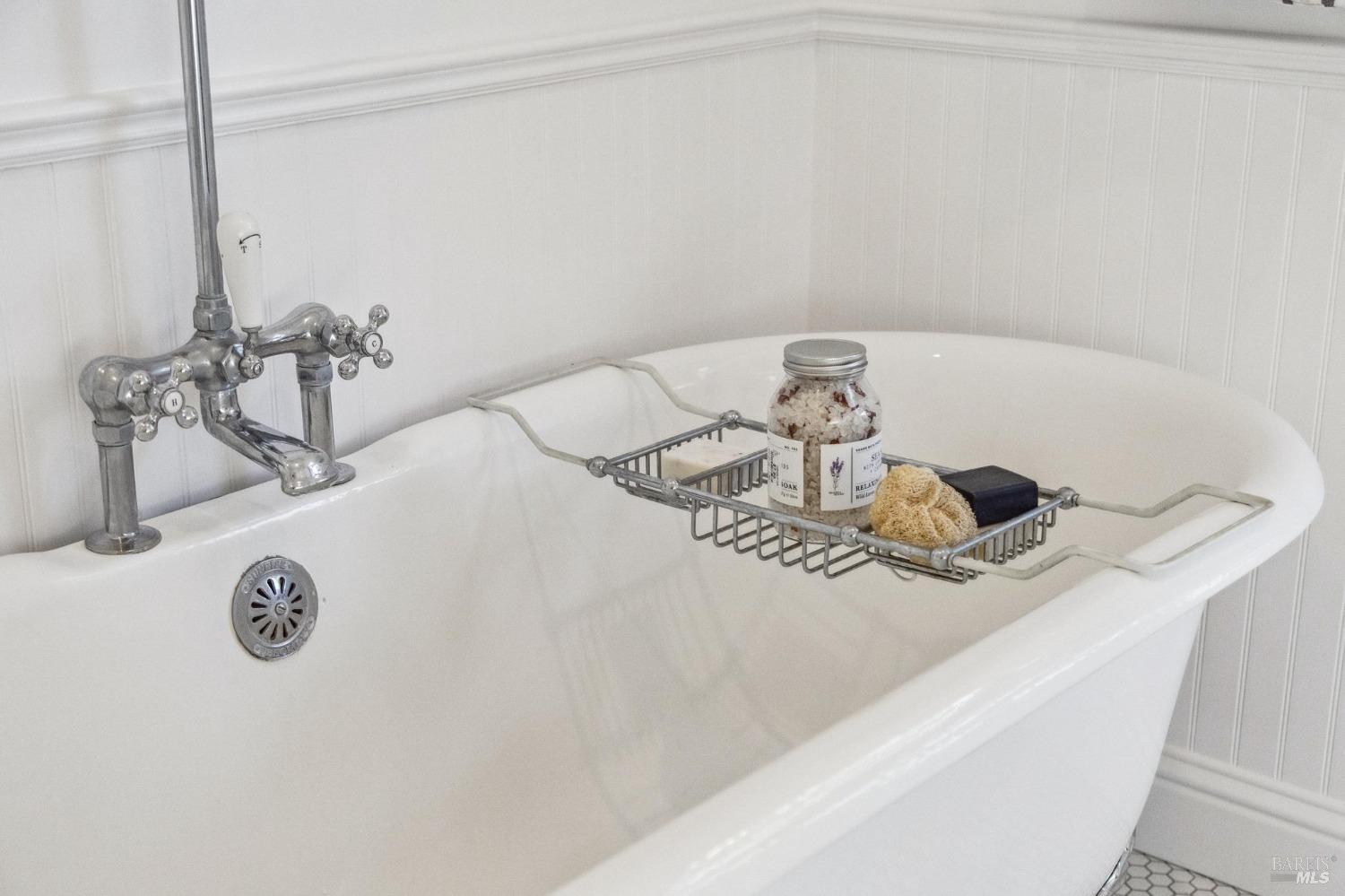 Detail Gallery Image 33 of 99 For 516 Howard St, Petaluma,  CA 94952 - – Beds | – Baths