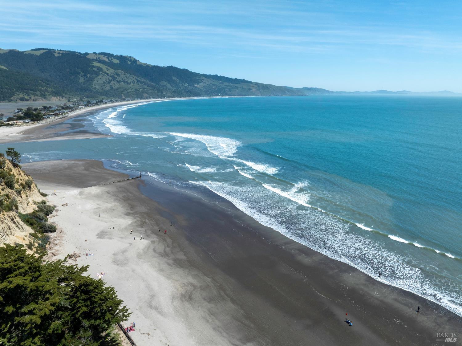 Detail Gallery Image 40 of 51 For 10 Park Ave, Bolinas,  CA 94924 - 2 Beds | 1/1 Baths