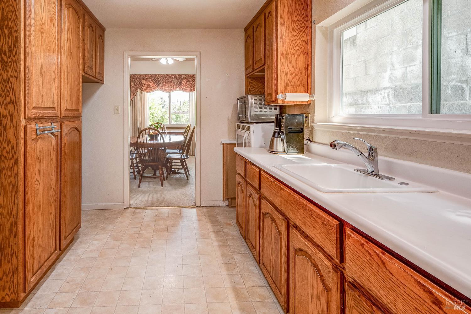 Detail Gallery Image 17 of 31 For 32 Romine Way, Vallejo,  CA 94591 - 5 Beds | 3 Baths